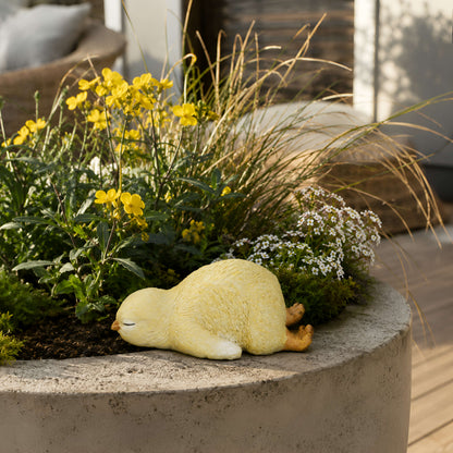 Kükenfigur Schlafendes Küken als Dekofigur für Osterdeko in Haus & Garten
