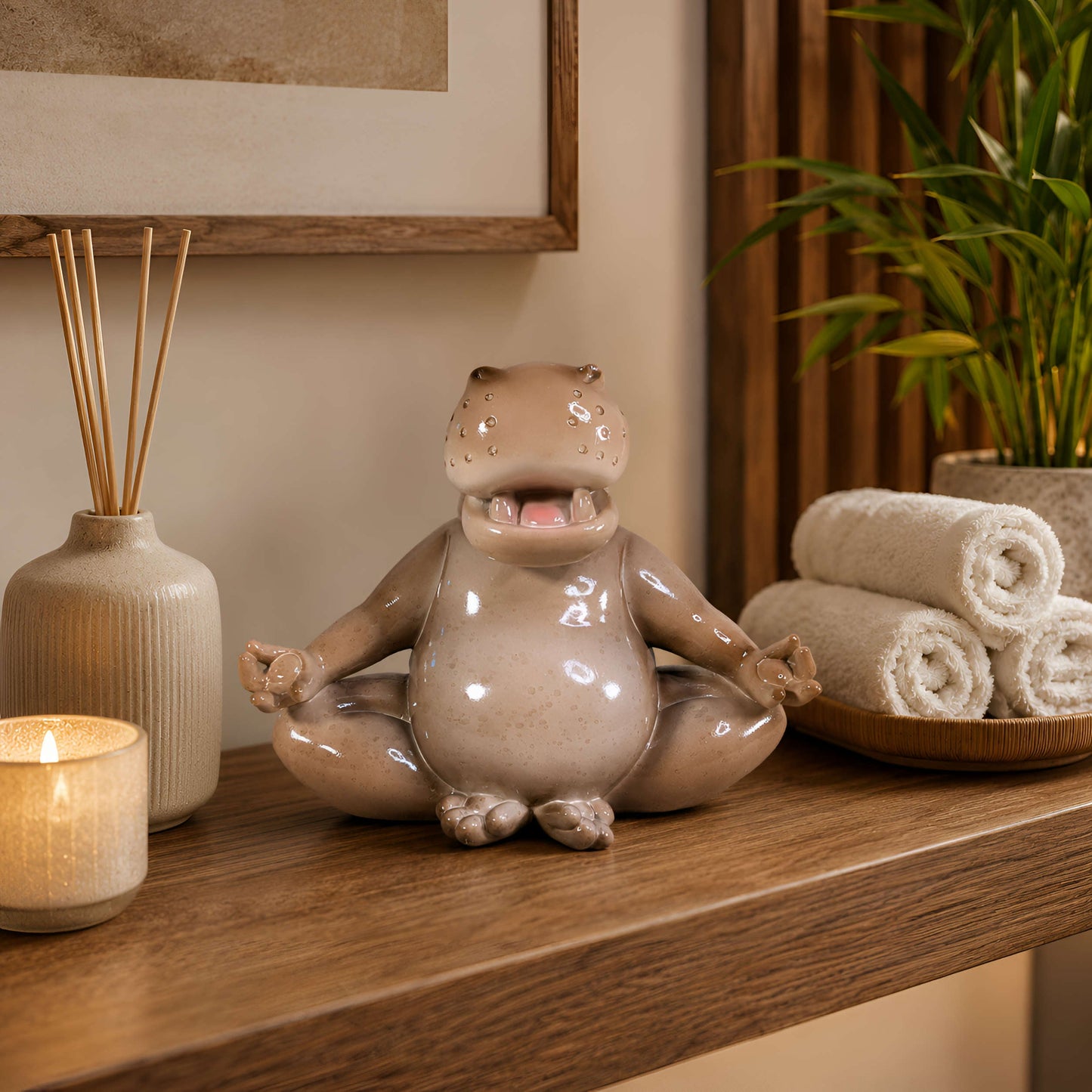 Yoga Nilpferd Dekofigur – glänzende Deko Figur in 2 Posen