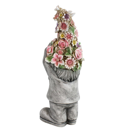 Gartenzwerg mit Herzhänden & Blumenmütze – Gartenfigur Blumenzwerg, handbemalt, verschiedene Größen