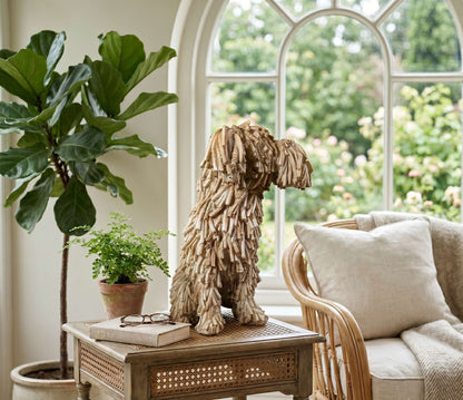 Hundefigur in Treibholzoptik – naturgetreue Dekofigur