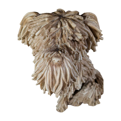 Hundefigur in Treibholzoptik – naturgetreue Dekofigur
