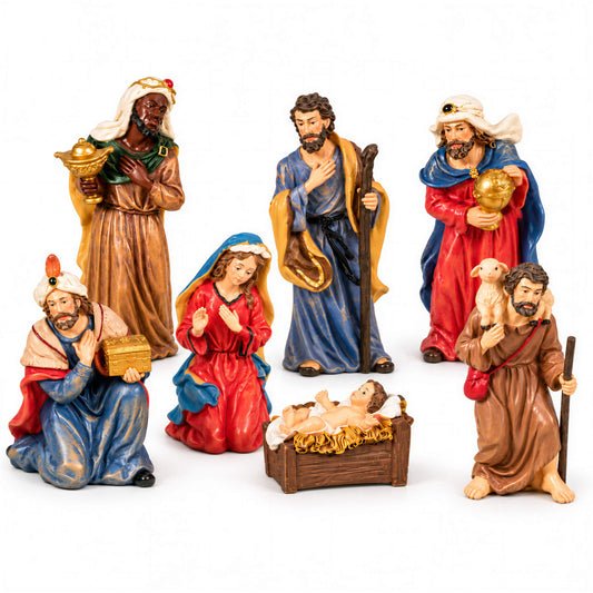 7 Krippenfiguren für Weihnachten – Heilige Familie & Drei Könige