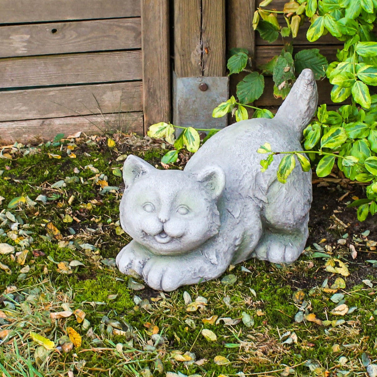 Katze in Betonoptik – Dekofigur für den Garten