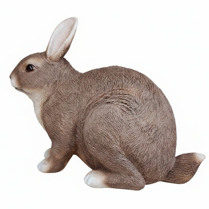 Realistischer Hase als Dekofigur für den Garten – Osterhase in 2 Posen