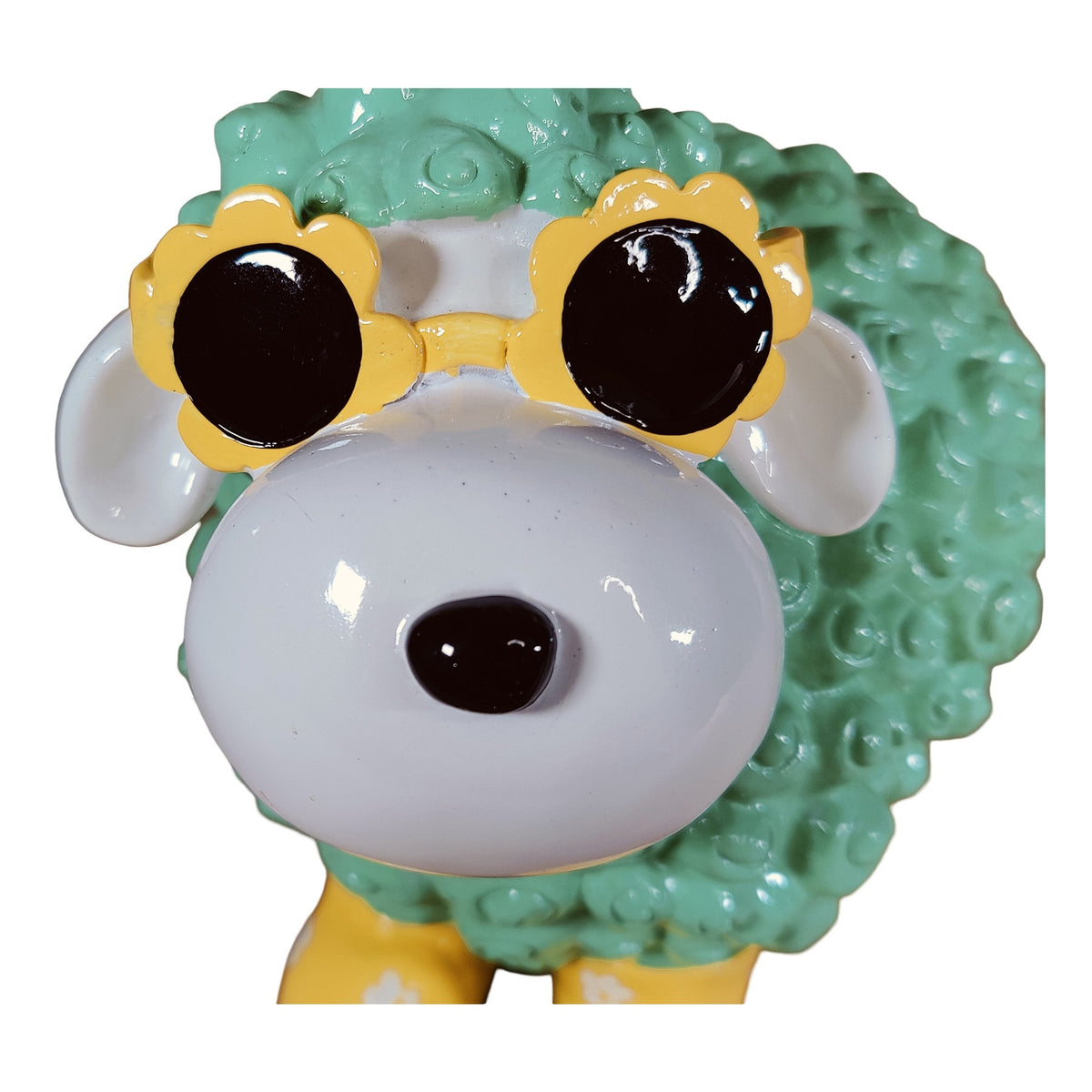 Bunte Schaffiguren mit Blumenbrille – Deko Schaf aus Polyresin für Garten & Zuhause