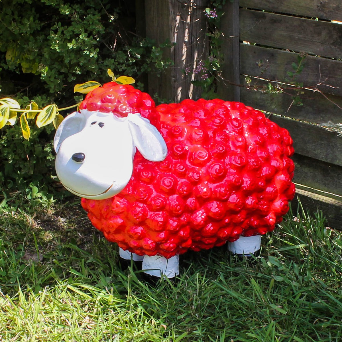 Buntes Deko Schaf "Bruno" rot Gartenfigur Schaf Dekofigur Schaf lustige Schafe