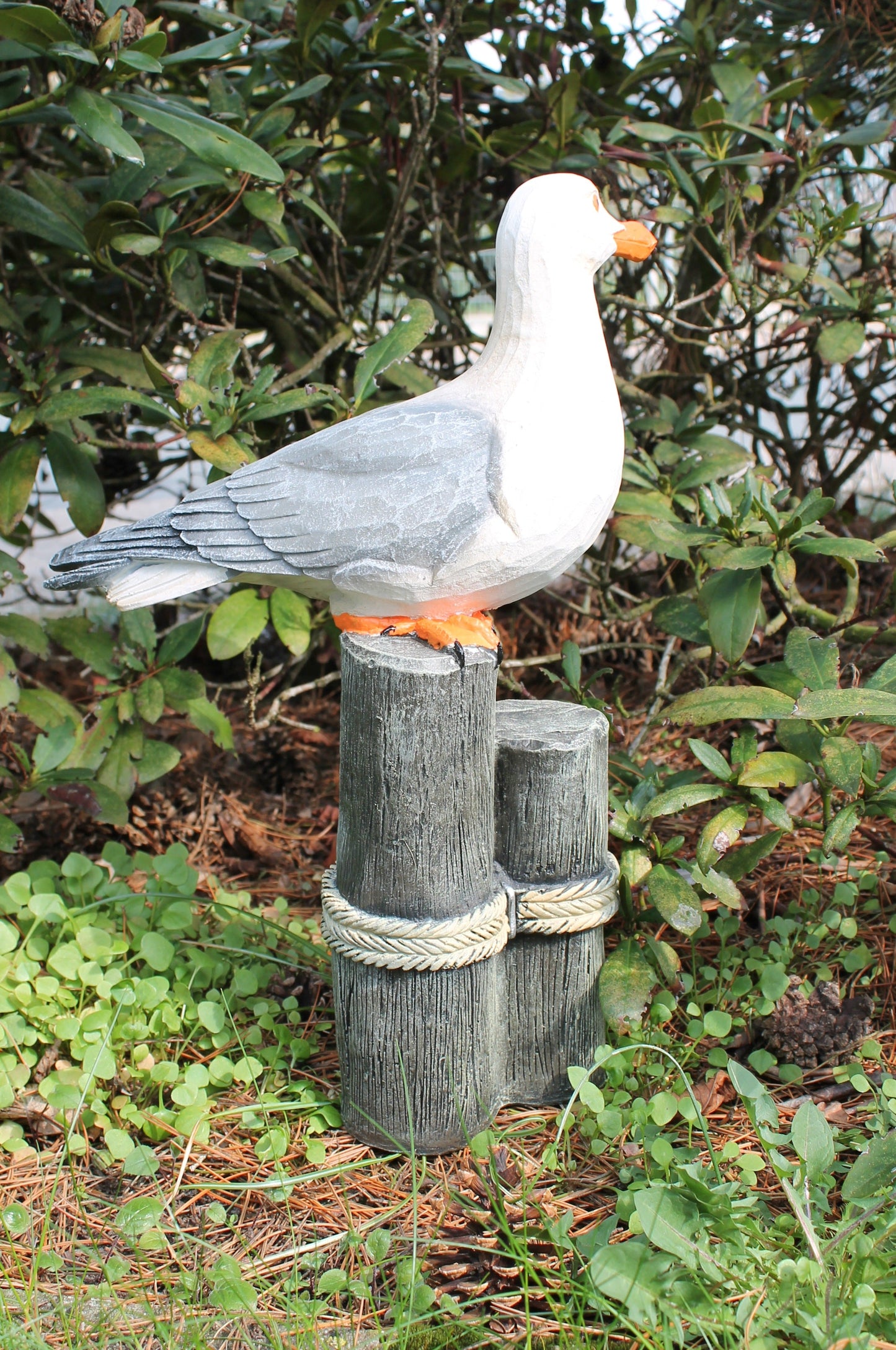 Möwe Figur Holzschnitt Optik Garten Dekoration Fensterbank Möwe auf Poller Dekofigur